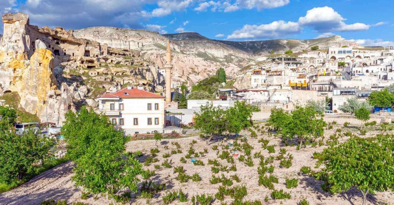 Çavuşin Village