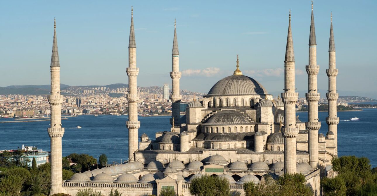 The Ultimate Istanbul Travel Guide: Must-See Spots in 2025